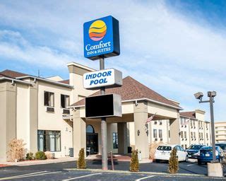 Hotels near Lambert.
